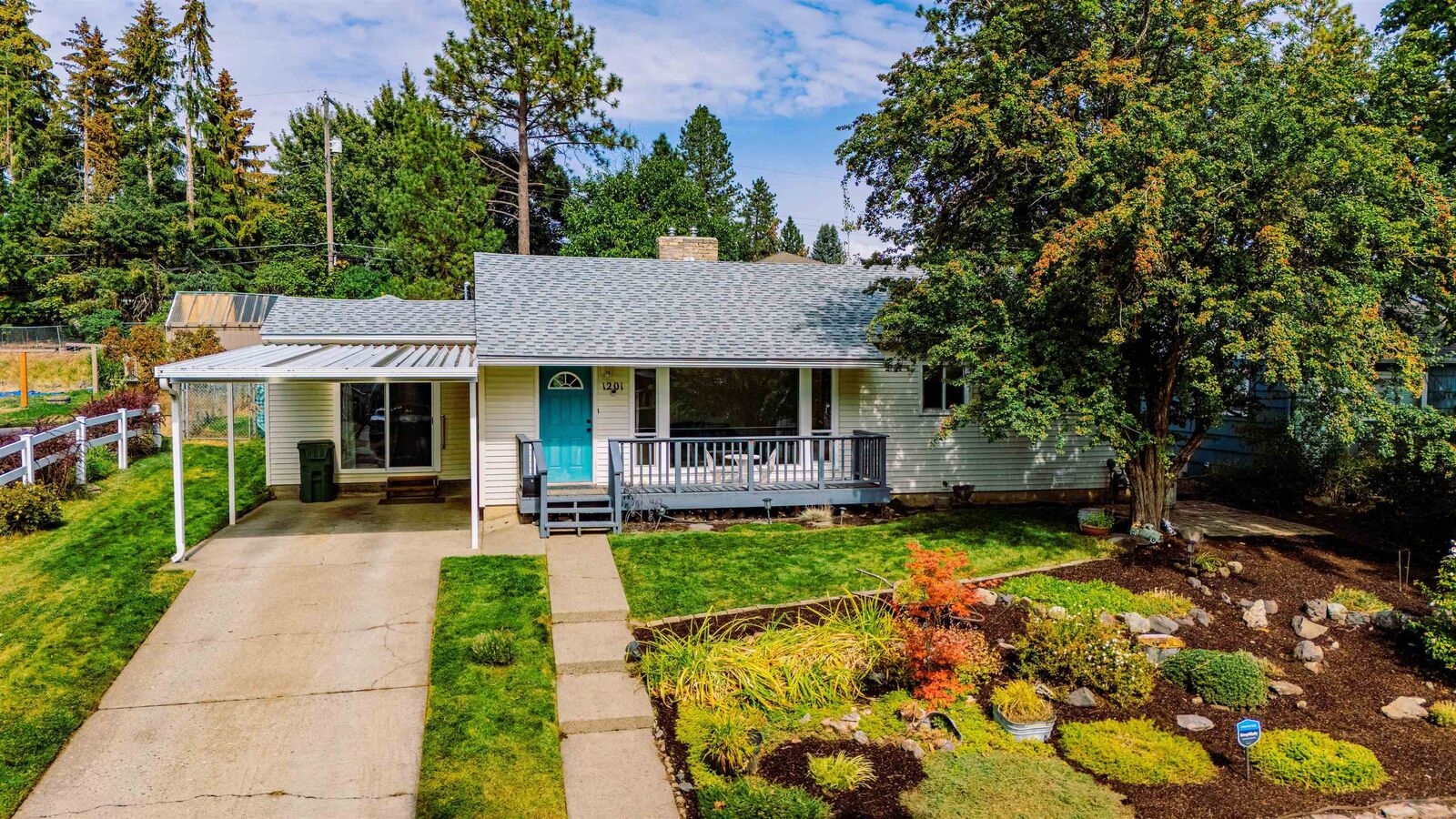 Property Photo: 1201 E 36th Ave WA 99203