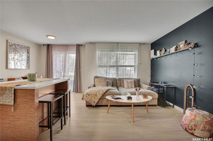 Property Photo:  410 Hunter Road 106  SK S7T 0L5 