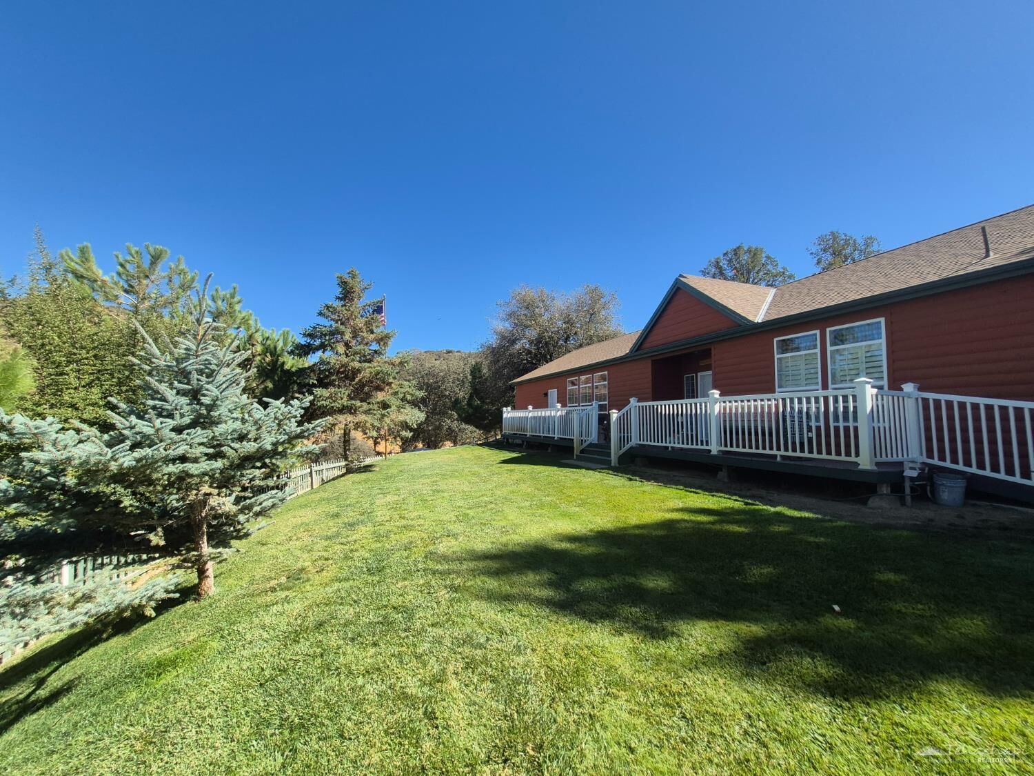 Property Photo:  18764 Alps Drive  CA 93561 