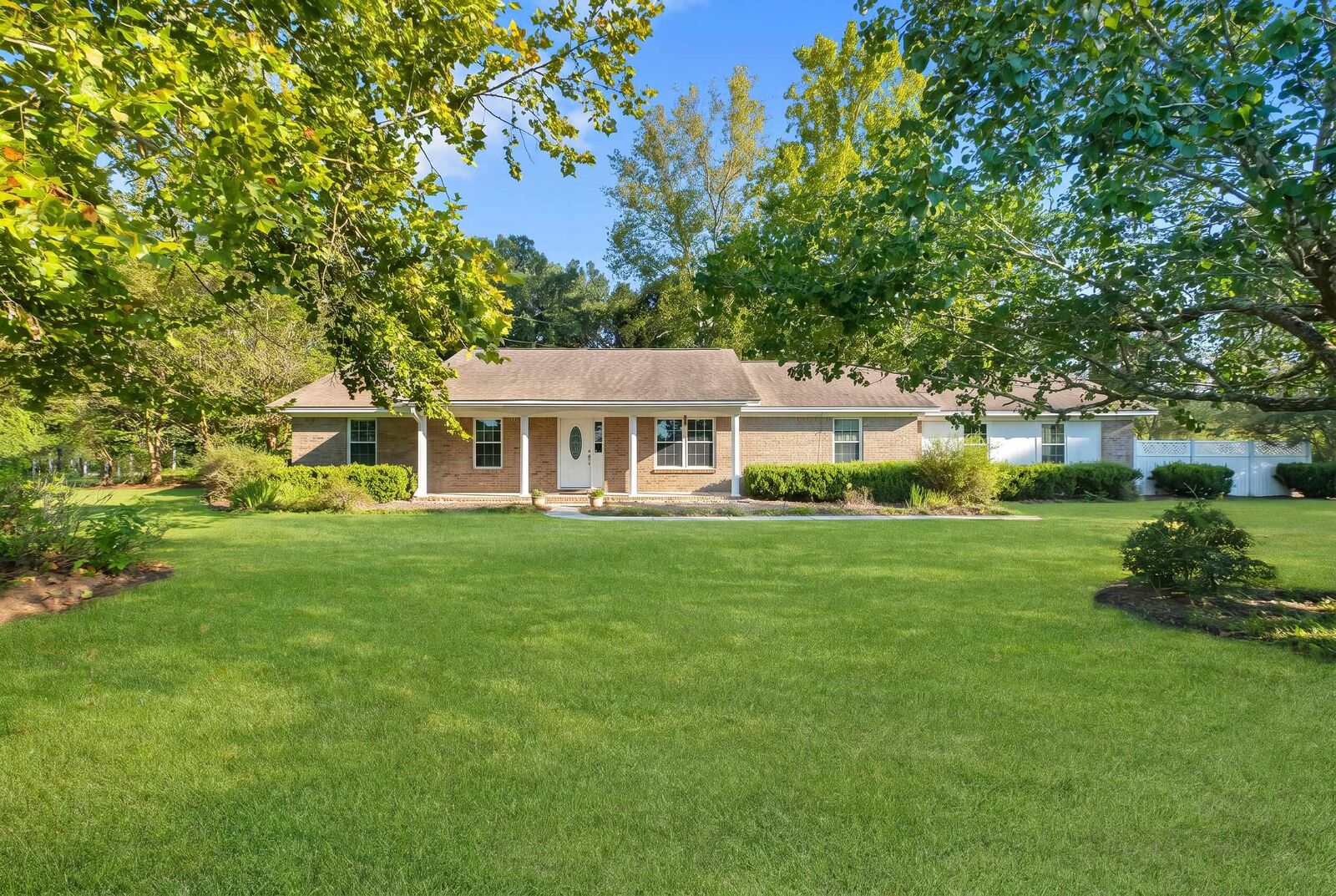 Property Photo: 46 Glover Lane FL 32327
