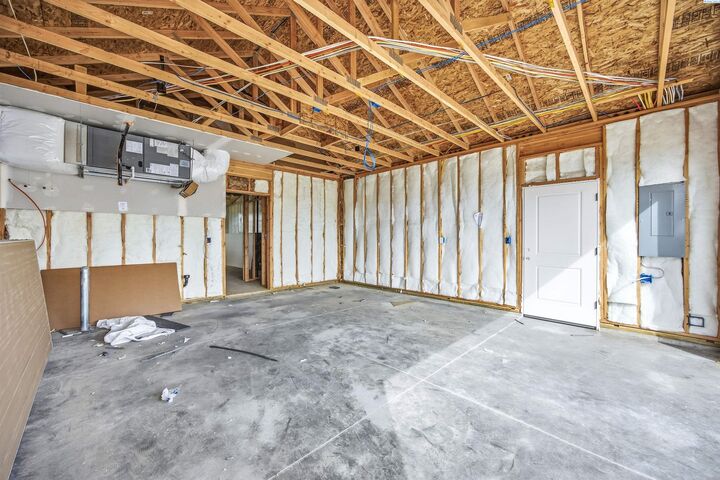 Property Photo: 610 Eureka Ave WA 99301