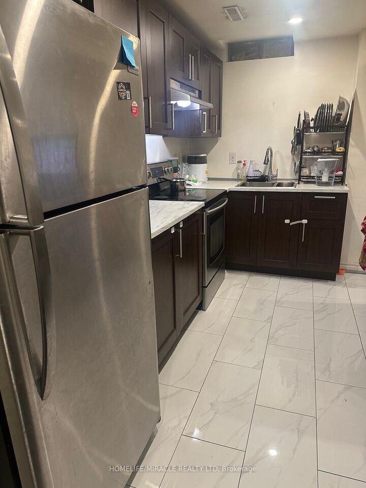 Property Photo:  54 Oranmore Crescent Bsmt  ON L6X 0K1 