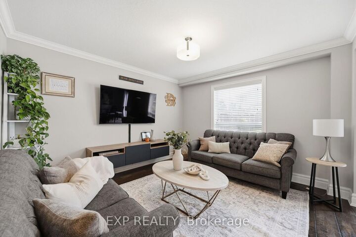 Property Photo:  2700 Foxbend Link N/A  ON N6G 0M7 