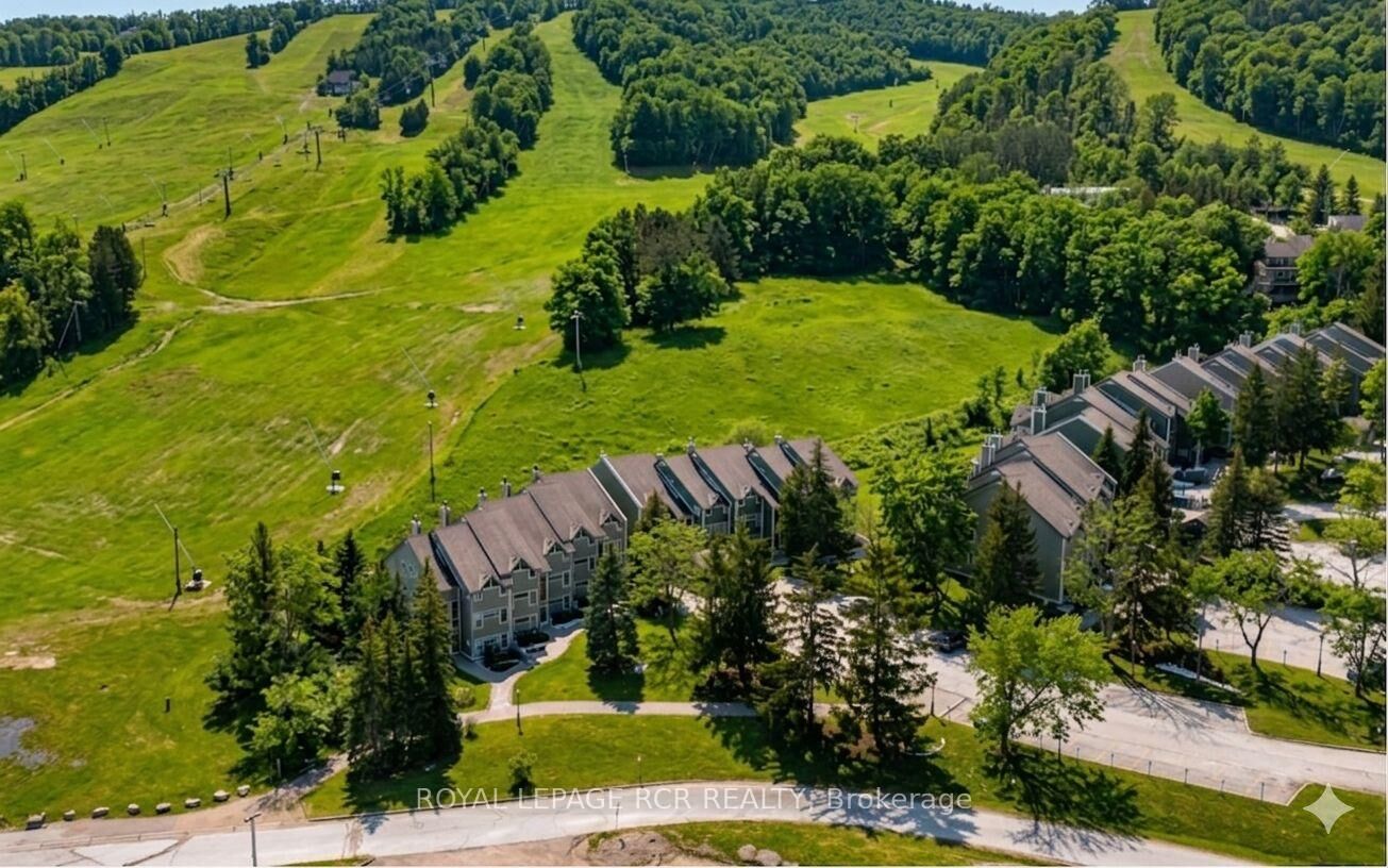 Property Photo:  796404 Grey Road 19 N/A 109  ON L9Y 0N8 