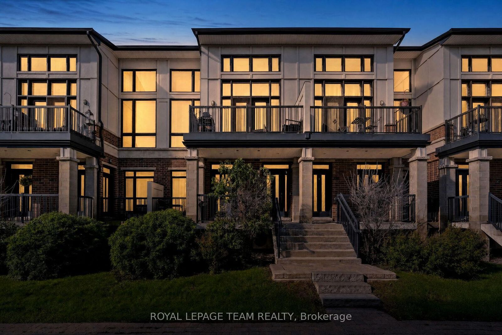 Property Photo:  212 Pembina Private  ON K4M 0G7 