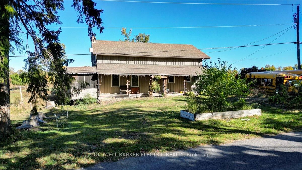 Property Photo:  450 Thomasburg Road  ON K0K 3H0 