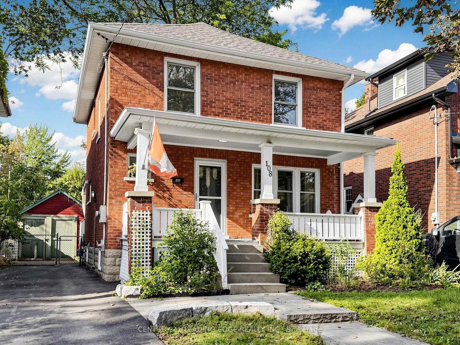Property Photo:  108 Frederick Street  ON L1G 2B3 