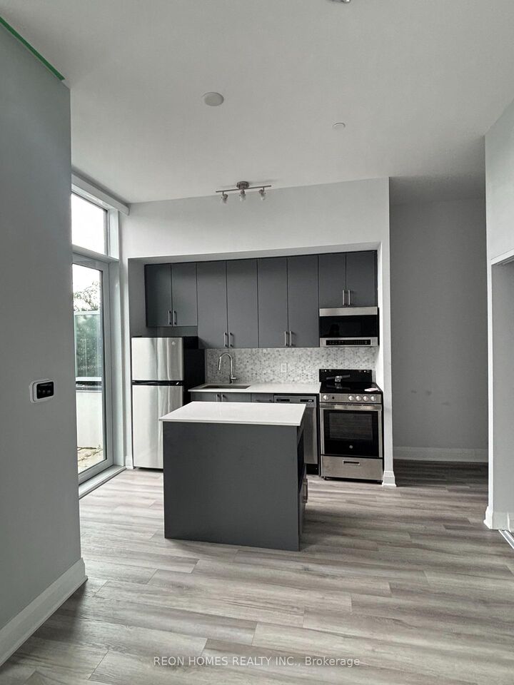Property Photo:  3220 Sheppard Avenue E 106  ON M1T 0B7 