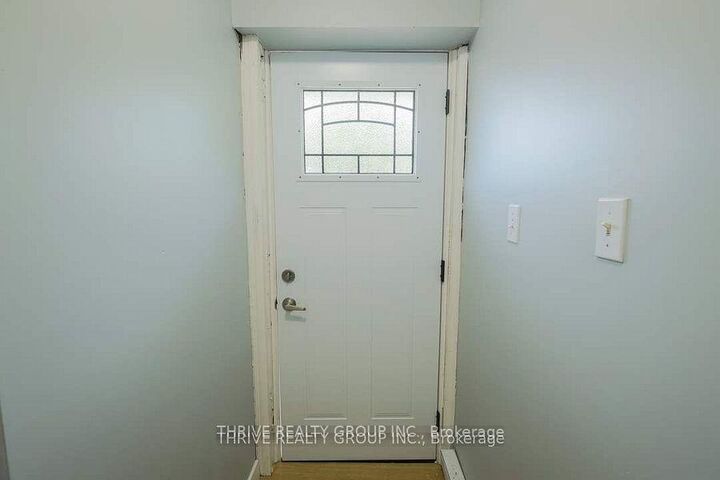 Property Photo: 211 Clarence Street Upper ON N6B 2J9