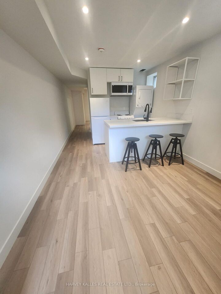 Property Photo:  88 McAllister Road Bsmt C  ON M3H 2N3 
