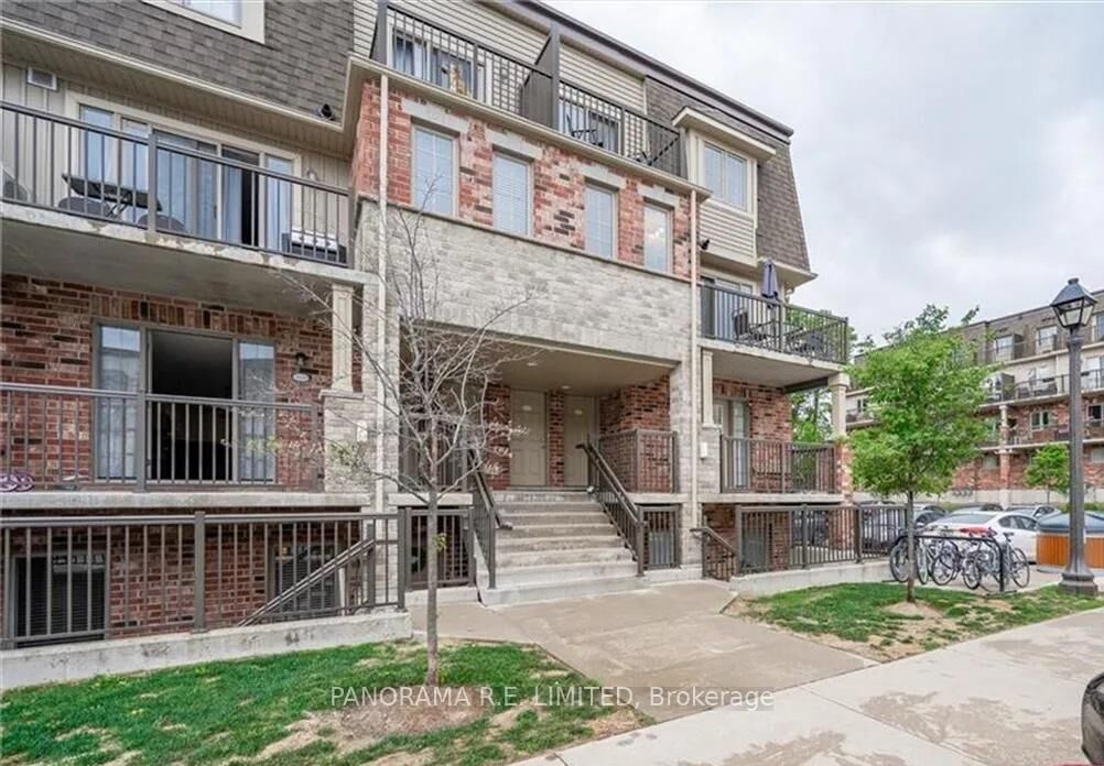 Property Photo: 243 Rachel Crescent G ON N2R 0E2