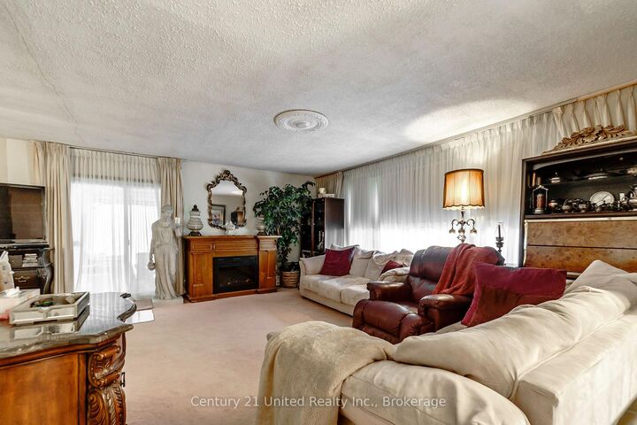 Property Photo:  2085 Springwood Road  ON K9K 1N7 