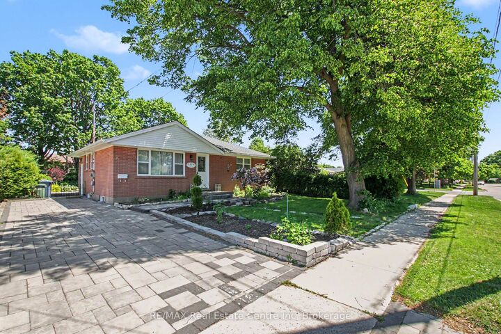 Property Photo:  57 Vancouver Drive  ON N1E 2G1 