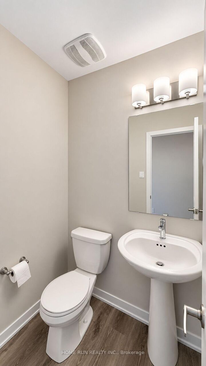 Property Photo:  32 Pumice Place  ON K2J 7H5 