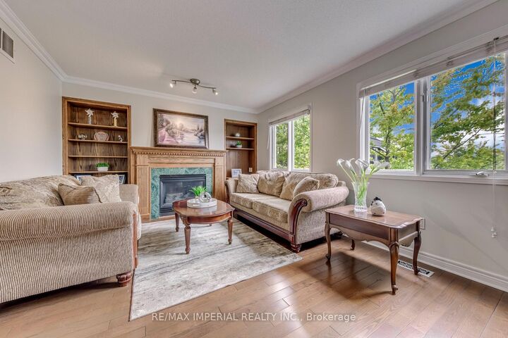 Property Photo: 20 The Greenery N/A ON L6H 6J6