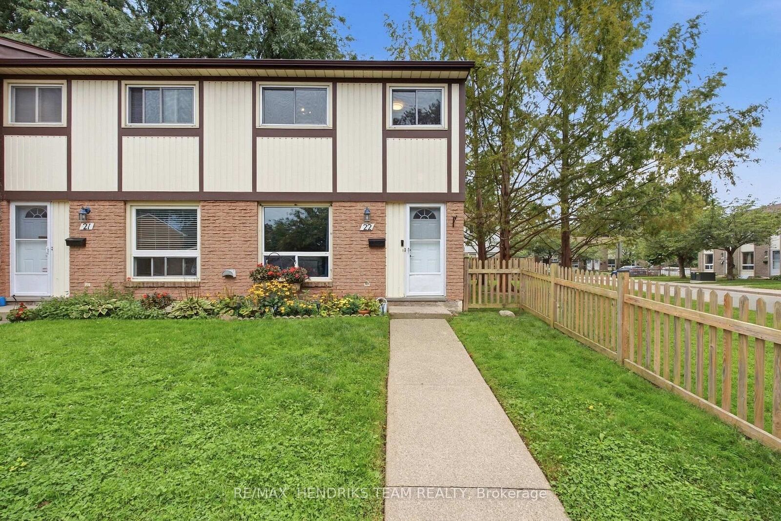 Property Photo:  25 Linfield Drive 22  ON L2N 5T7 