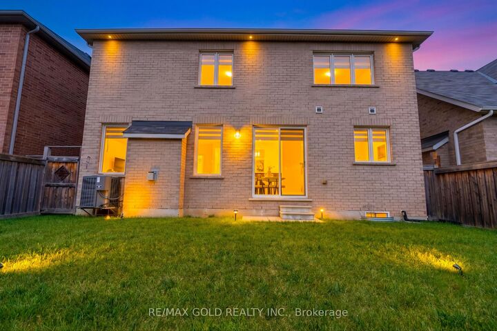 Property Photo:  1431 Whitney Terrace  ON L9E 0B7 