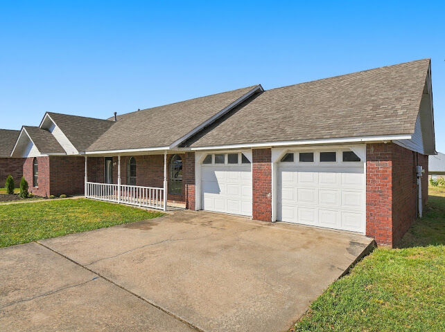 Property Photo:  111 Lanita Drive  OK 74954 