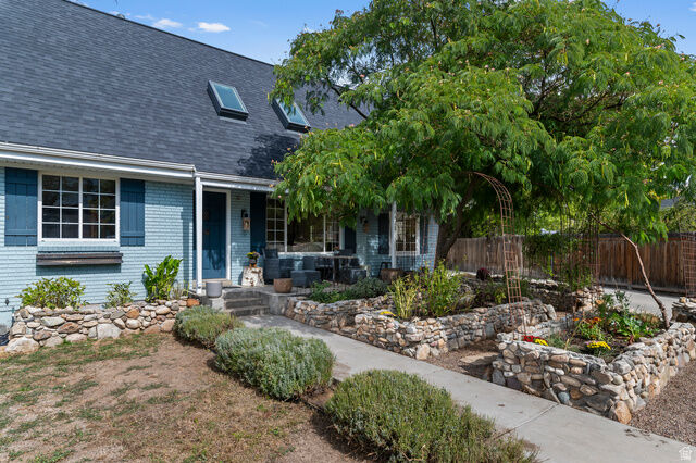Property Photo: 6482 S 2520 E UT 84121