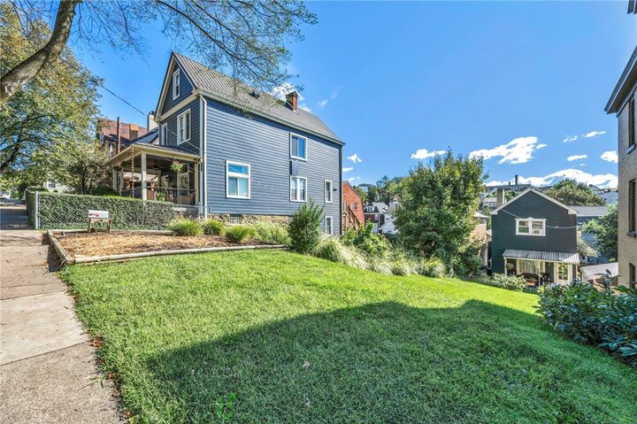 Property Photo:  155 Hallock St  PA 15211 