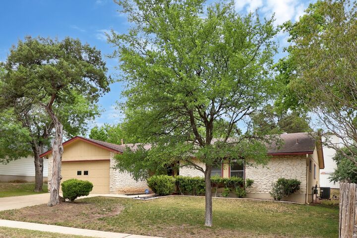 Property Photo:  2110 Trede Drive  TX 78745 