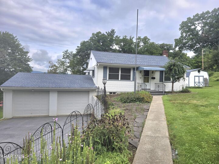 Property Photo:  518 Keystone Street  PA 16602 