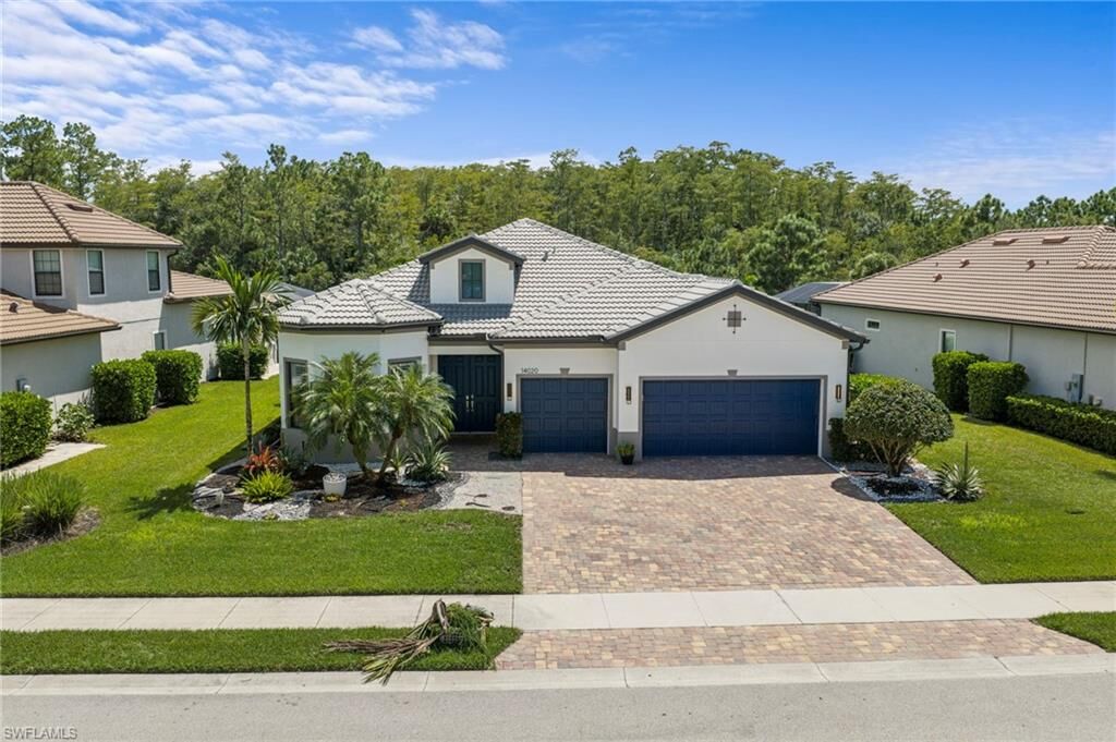 Property Photo:  14020 Fenwood Ct  FL 33928 