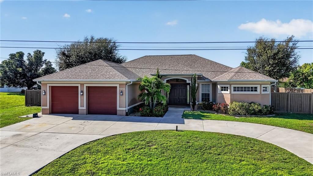 Property Photo: 1012 SW 39th Ter FL 33914