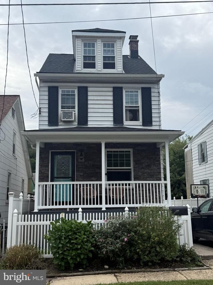 Property Photo:  404 S Front Street  PA 17970 