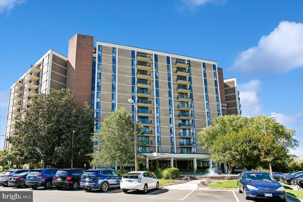 Property Photo:  6800 Fleetwood Road 515  VA 22101 