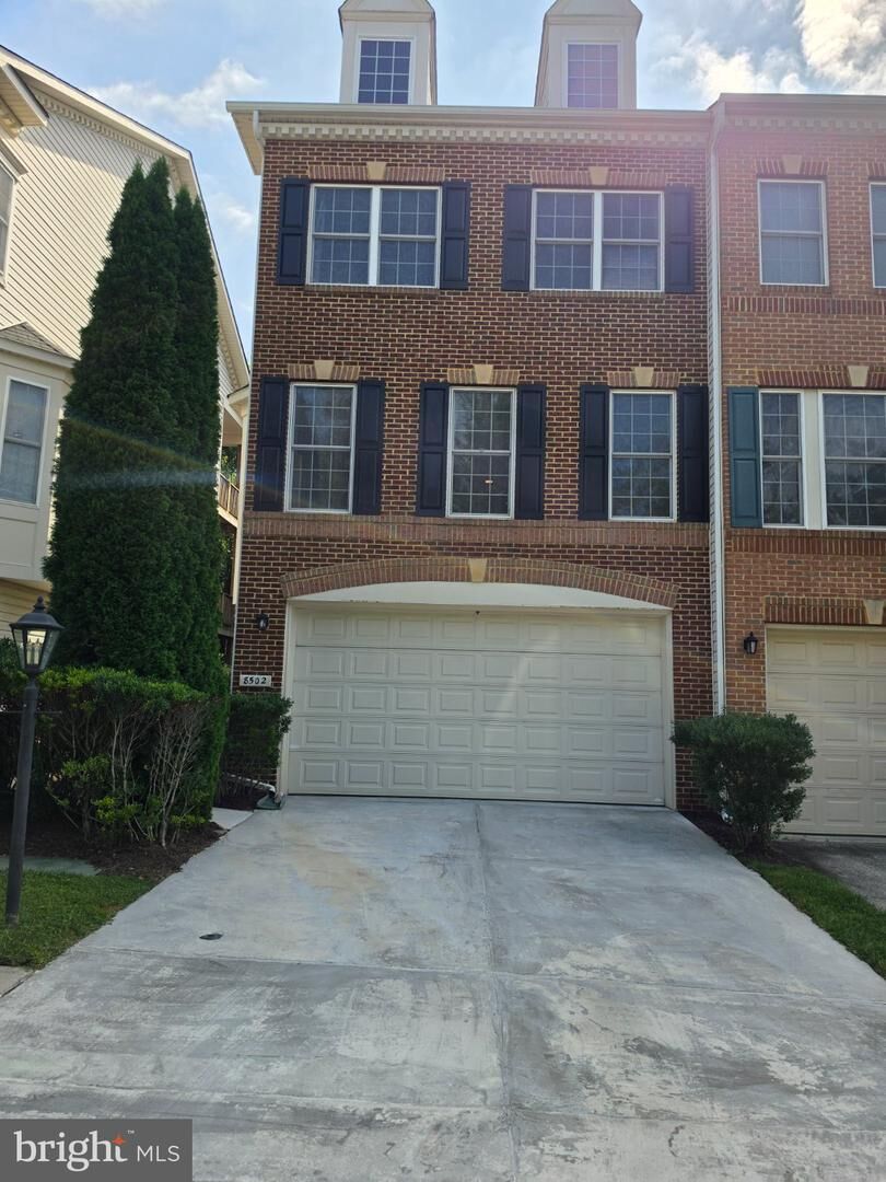 Property Photo: 8502 Pamela Way 116 MD 20723