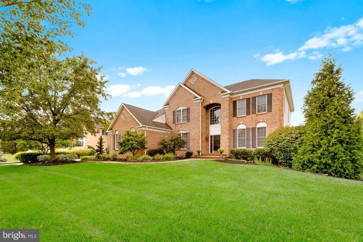 Property Photo:  155 Livery Drive  PA 18966 