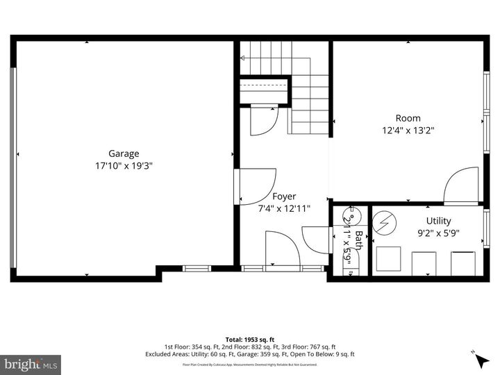 Property Photo: 13318 Summer Garden Walk VA 20120