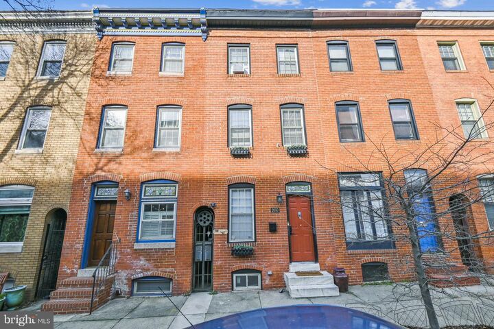 Property Photo:  2050 Bank Street  MD 21231 