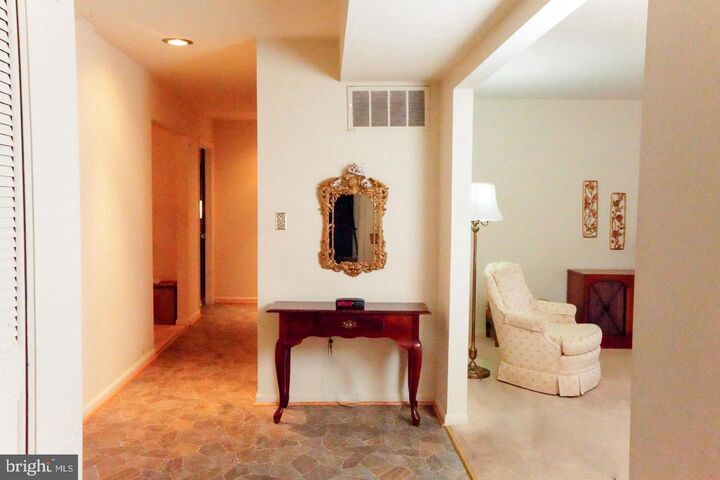 Property Photo:  3635 Glengyle Avenue 5B  MD 21215 