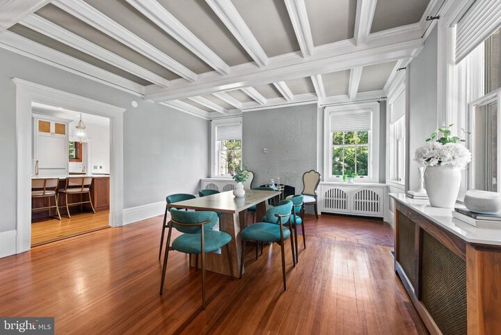 Property Photo:  504 Overhill Road  MD 21210 