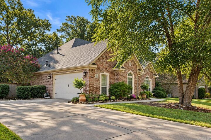 Property Photo:  21 Shadow Creek  AR 72007 