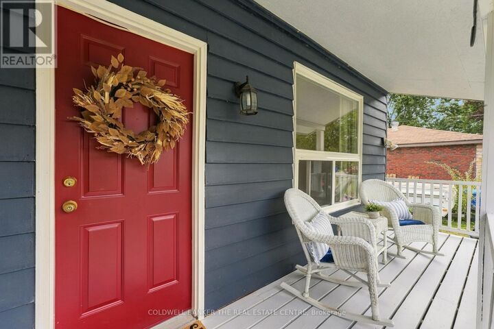 Property Photo:  293 Kenwood Avenue  ON L4P 2X6 