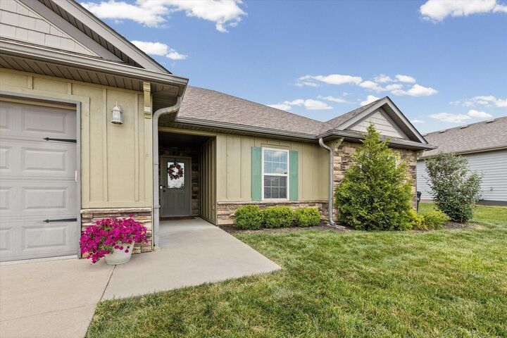 Property Photo:  5007 Whitefish Ct  MO 65203 