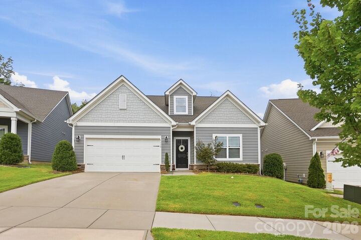 Property Photo:  5112 Natural Path Lane  NC 28173 