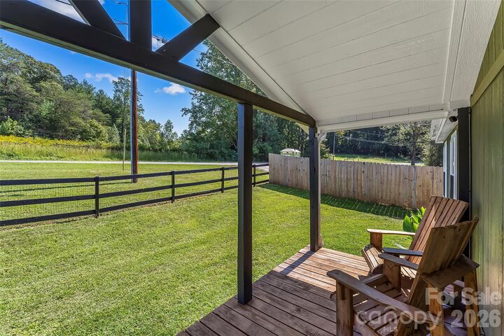 Property Photo:  2495 Piney Road  NC 28655 