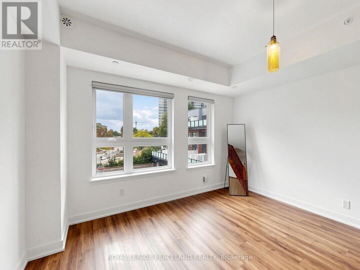 Property Photo: 2100 Bridletowne Circle 325 ON M1W 2L1