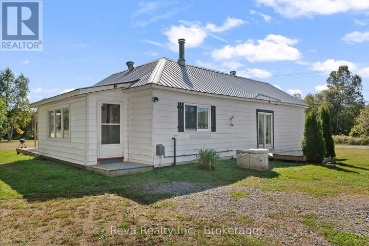 Property Photo:  834 Hybla Road  ON K0L 1C0 