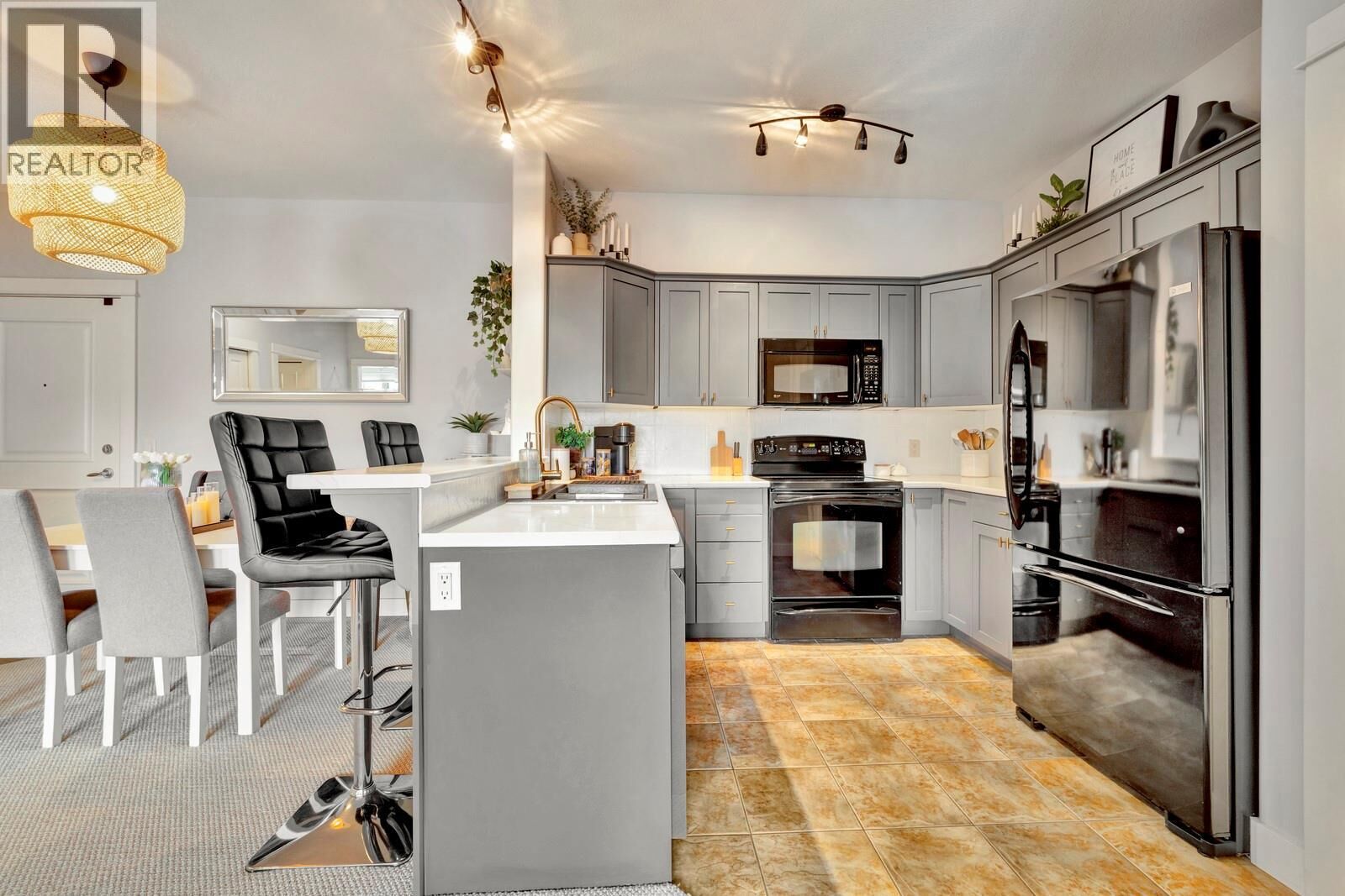 Property Photo:  2551 Shoreline Drive 214  BC V4V 2P2 