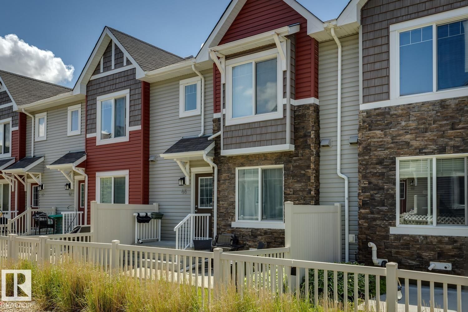 Property Photo:  #46 5317 3 Av SW  AB T6X 0W7 