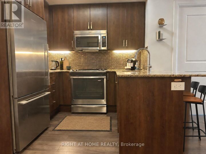 Property Photo: 2 Old Mill Drive 404 ON M6S 0A2