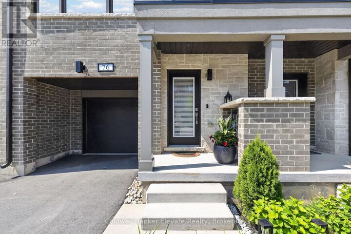 Property Photo:  76 Windtree Way  ON L7G 0P6 