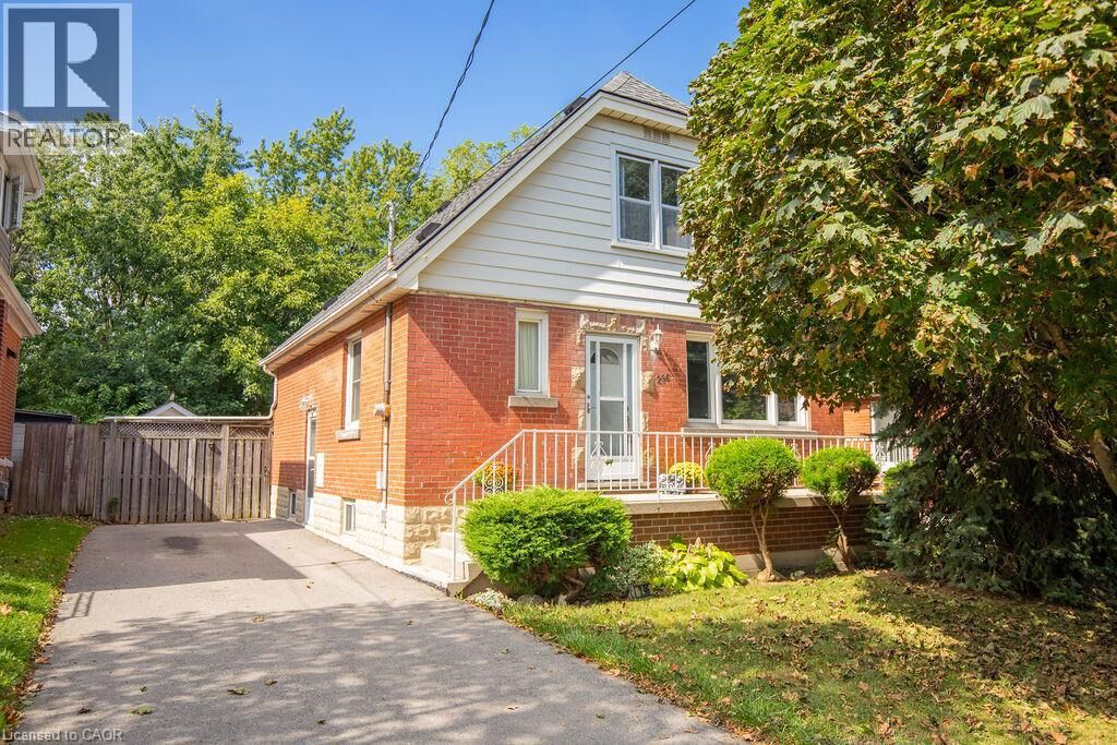 Property Photo: 296 East 21st Street ON L8V 2T9