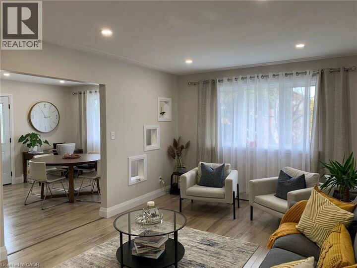 Property Photo:  226 Heiman Street 3  ON N2M 3M3 