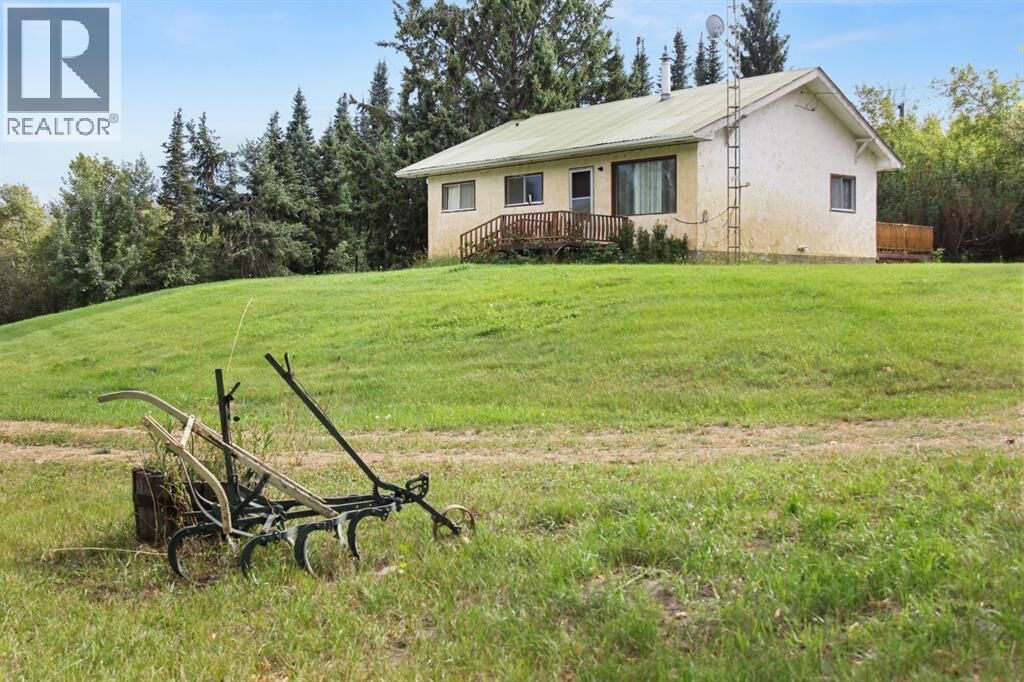 Property Photo: 10111 Hwy 13 AB T0B 1X0